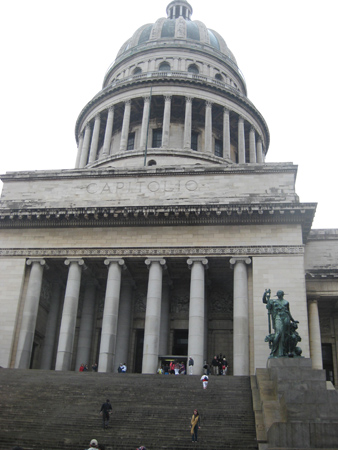 Capitolio from steps