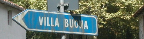Sign to Villabuona