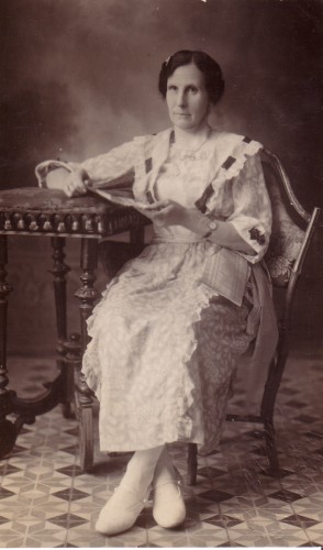 Joaquina Lorenzo Gómez in 1910s