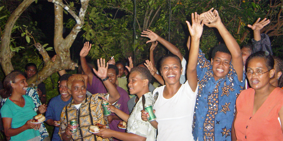 Fiji girls wave goodbye