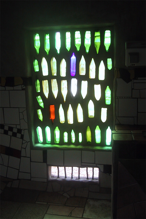 Kawakawa bottle windows interior