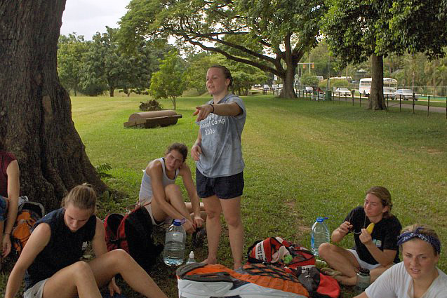 Women
                  pre-practice