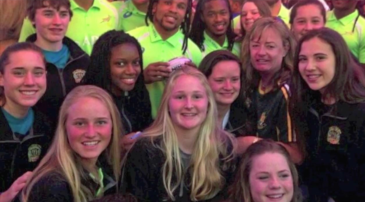 Atlantis U16 girls and Bokke
